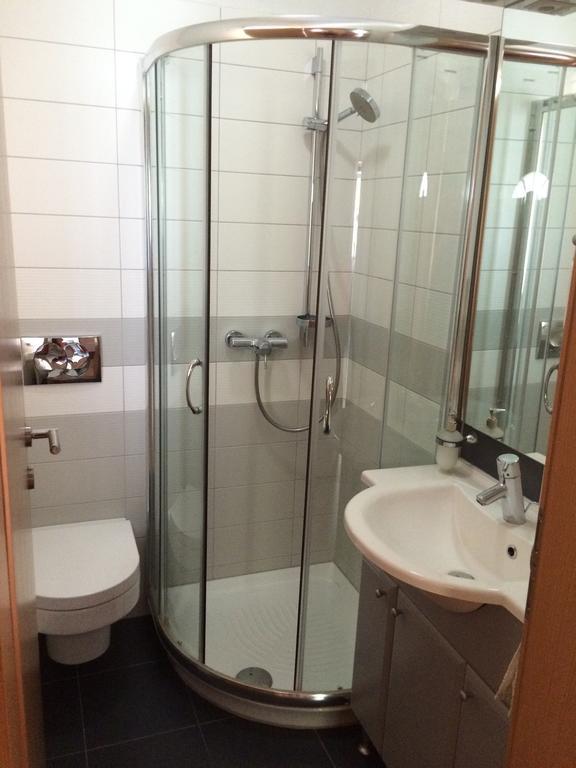 Apartment Casa Eni Drazice Luaran gambar
