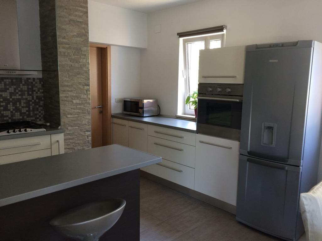 Apartment Casa Eni Drazice Luaran gambar
