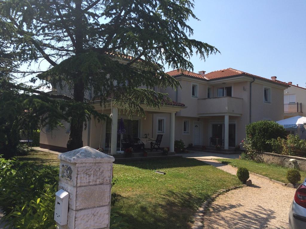 Apartment Casa Eni Drazice Luaran gambar