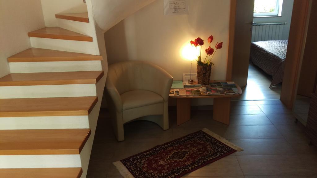 Apartment Casa Eni Drazice Luaran gambar
